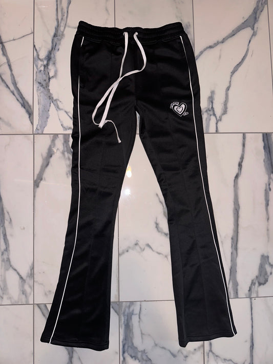 Pure Hearted Stacked Pants(Black)